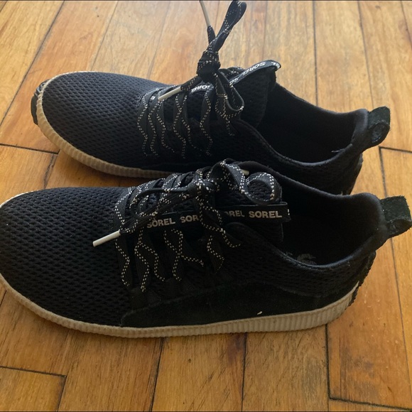 SOREL BLACK WHITE HAND-CRAFTED Sneakers GORG LUX